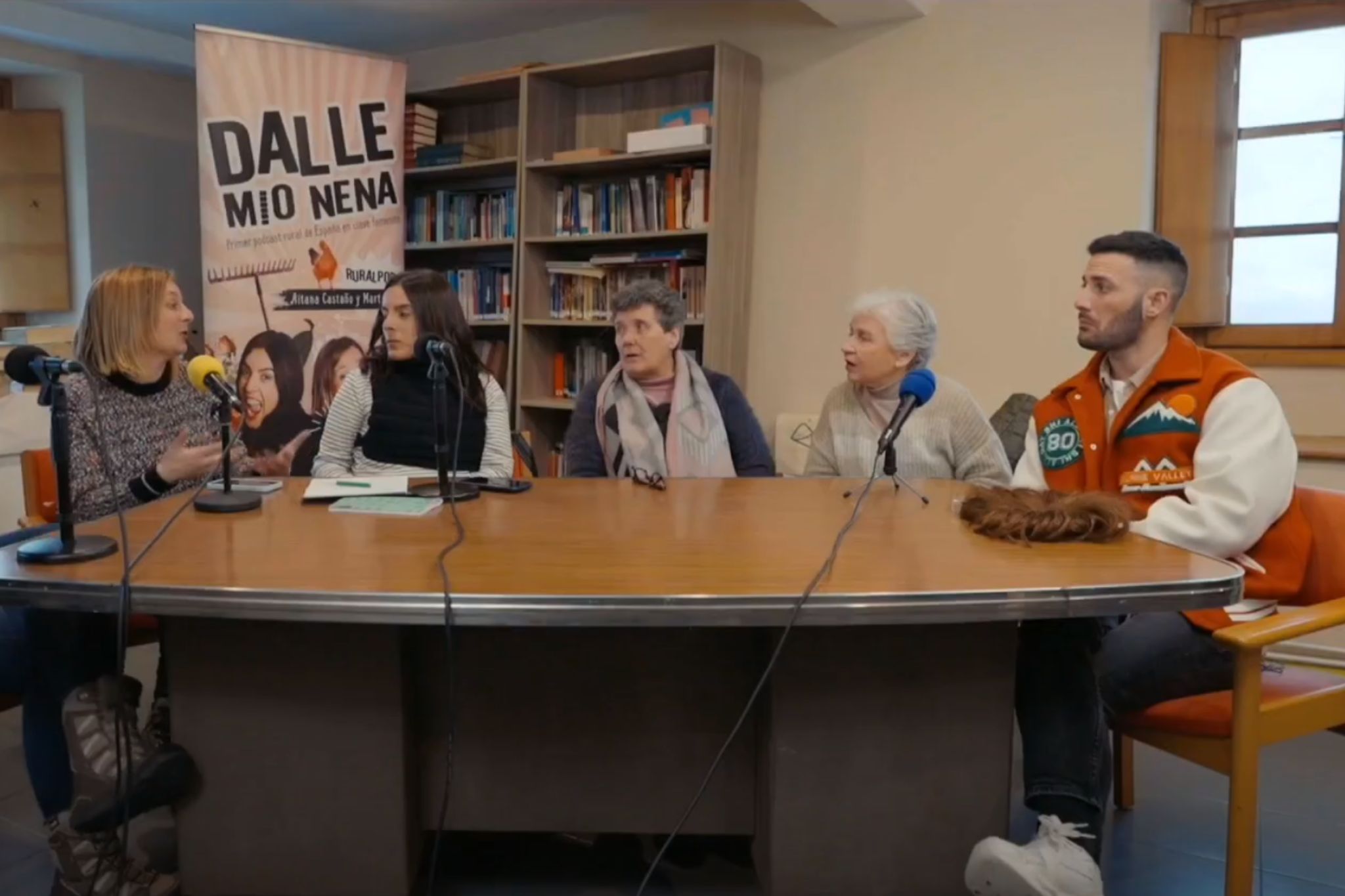 Dalle Mio Nena en el programa Brigada Tech de TVE presentado por Luján Argüelles